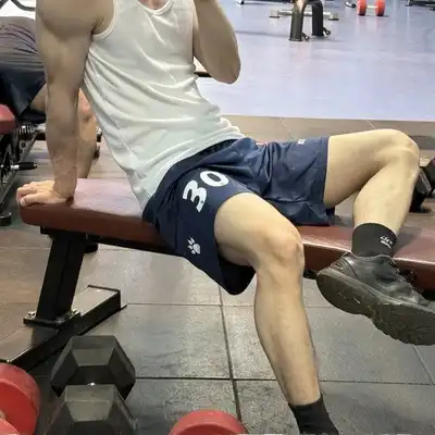 邓宏雅